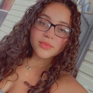 Meet your Posher, Angelina